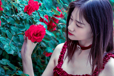 美媒：美关税政策恐引发经济滞胀 对美国消费者冲击最大